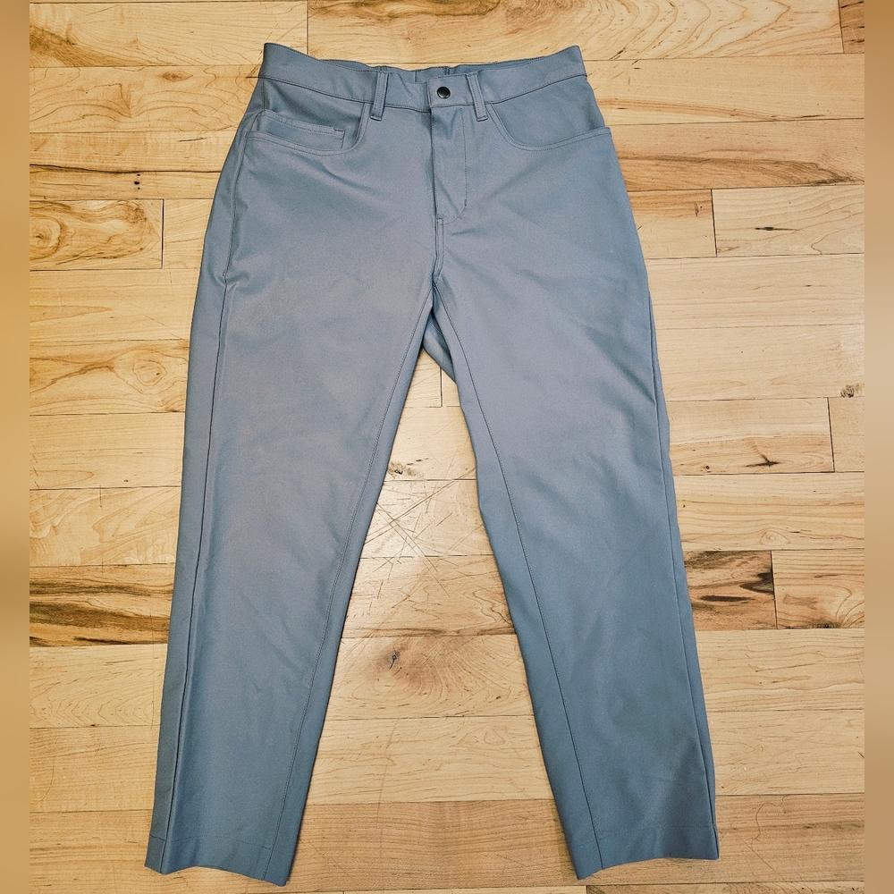State and Liberty Men's Slim Chino Pants Grey Size 31 w/ 25-26" inseam